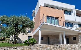 Florindo - Lafoes Guest House